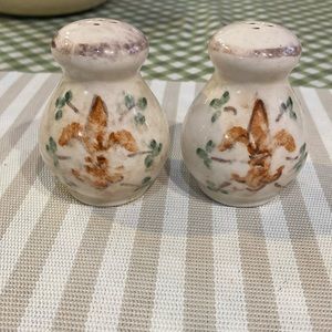 Arte Italica salt and pepper shaker set